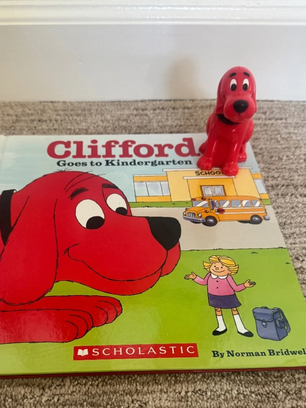 CLIFFORD BUNDLE | Book & Toy!